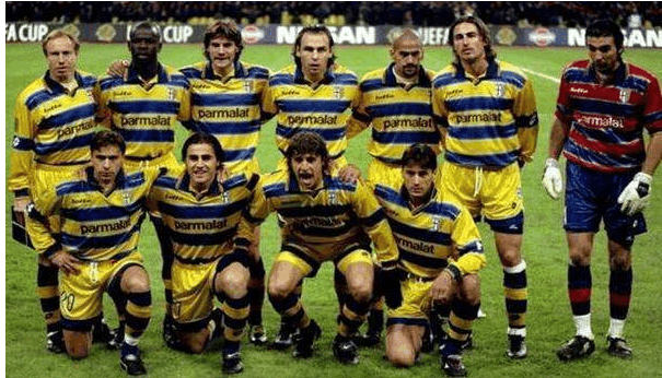 RNG天价官司曝光，仅仅一个案件，就被执行1.6亿，观众大开眼界